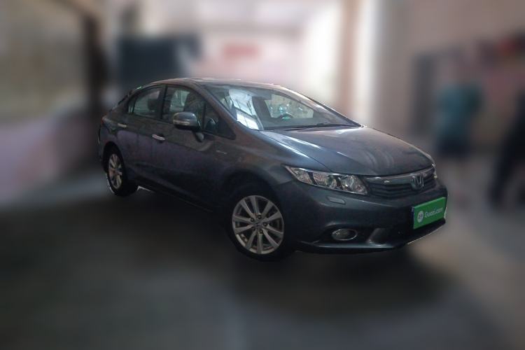 Used Honda Civic 2012 1.8L automatic luxury edition Front Right 45 Deg