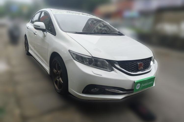 Used Honda Civic 2012 1.8L automatic luxury edition Front Right 45 Deg