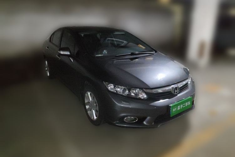 Used Honda Civic 2012 1.8L automatic luxury edition Front Right 45 Deg