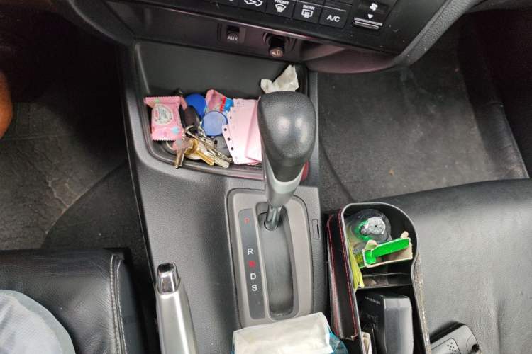 Used Honda Civic 2012 2.0L Automatic TYPE-S Navigation Edition Gear Lever