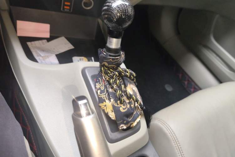 Used Honda Civic 2012 1.8L automatic luxury edition Gear Lever