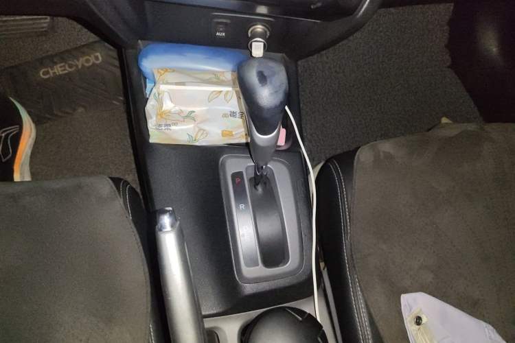 Used Honda Civic 2012 1.8L automatic luxury edition Gear Lever
