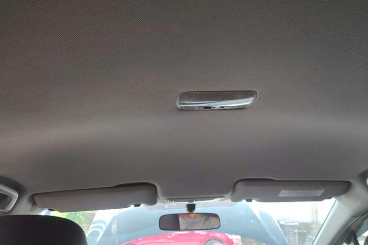 Used Honda Civic 2012 1.8L manual Comfort version Headliner
