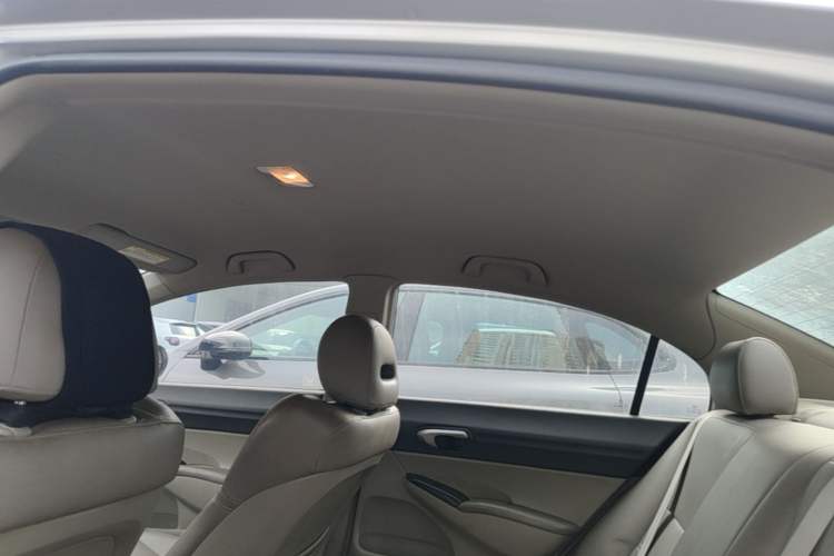Used Honda Civic 2012 1.8L automatic comfort version Headliner