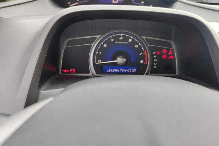 Used Honda Civic 2012 1.8L automatic comfort version Odometer Close Up