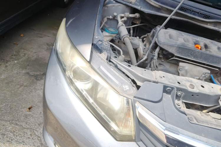 Used Honda Civic 2012 1.8L manual Comfort version Right Front Headlight