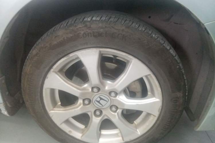 Used Honda Civic 2012 1.8L automatic comfort version Right Front Wheel Hub