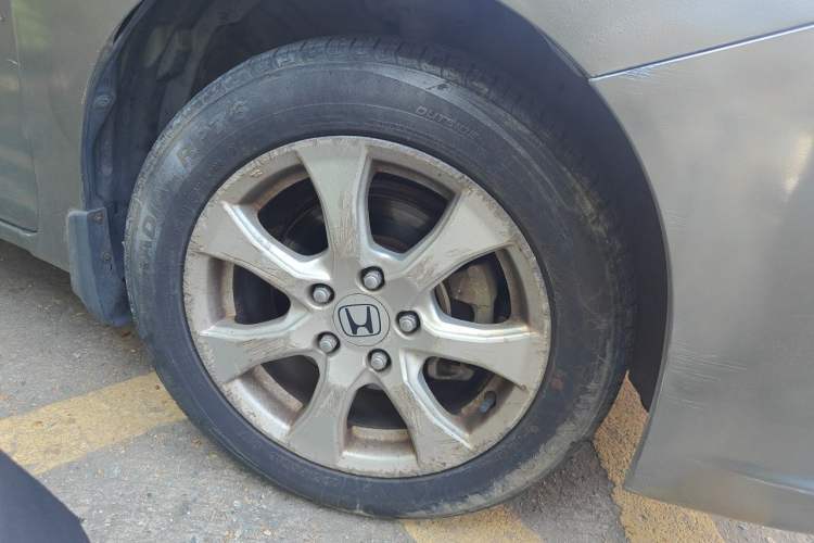 Used Honda Civic 2012 1.8L automatic comfort version Right Front Wheel Hub