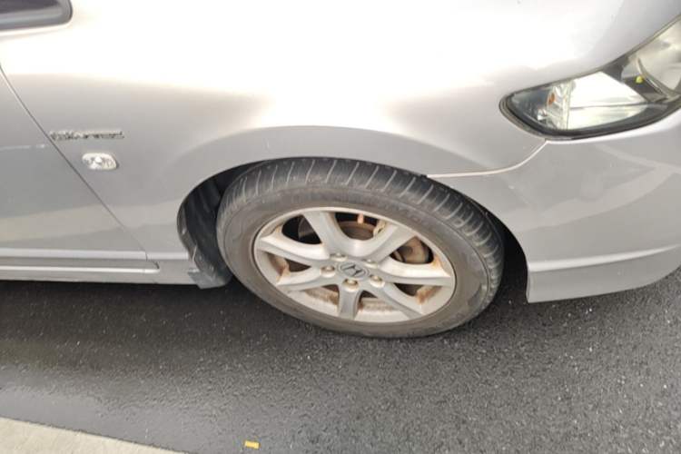 Used Honda Civic 2012 1.8L automatic comfort version Right Front Wheel Hub