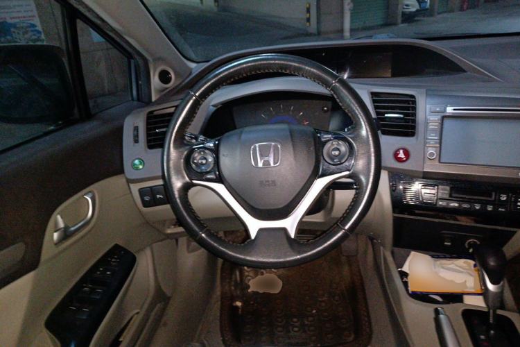 Used Honda Civic 2012 1.8L automatic luxury edition Steering Wheel