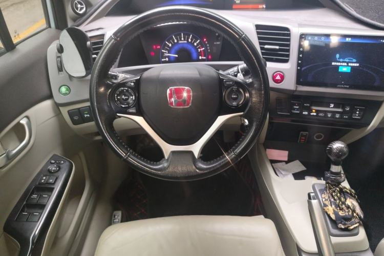 Used Honda Civic 2012 1.8L automatic luxury edition Steering Wheel