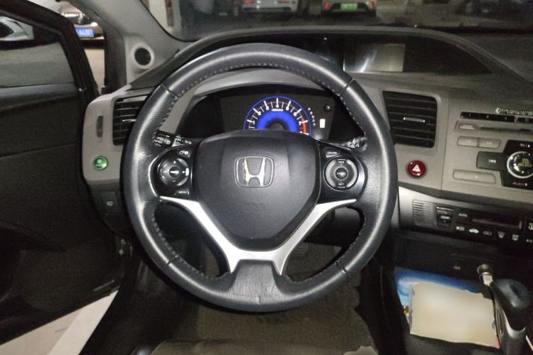 Used Honda Civic 2012 1.8L automatic luxury edition Steering Wheel