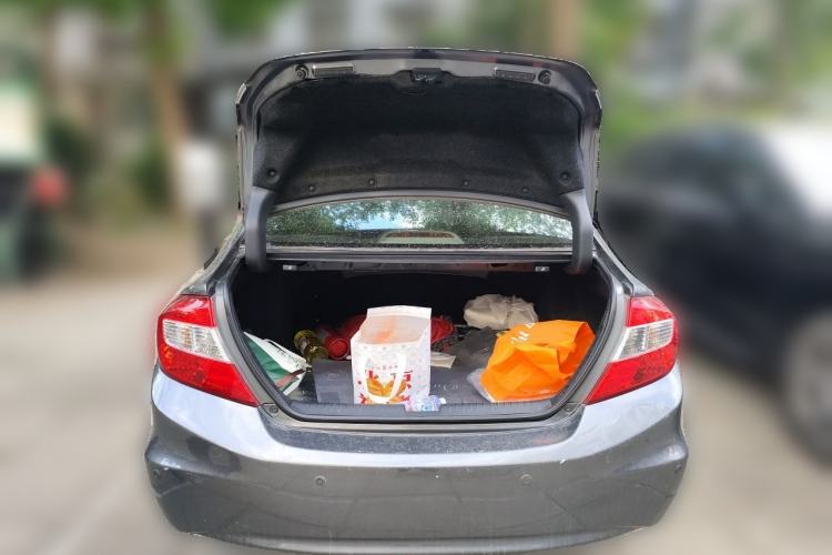 Used Honda Civic 2012 1.8L automatic luxury edition Trunk