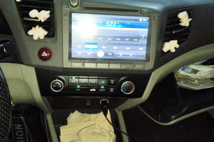 Used Honda Civic 2012 1.8L manual Comfort version Audio And AC Panel