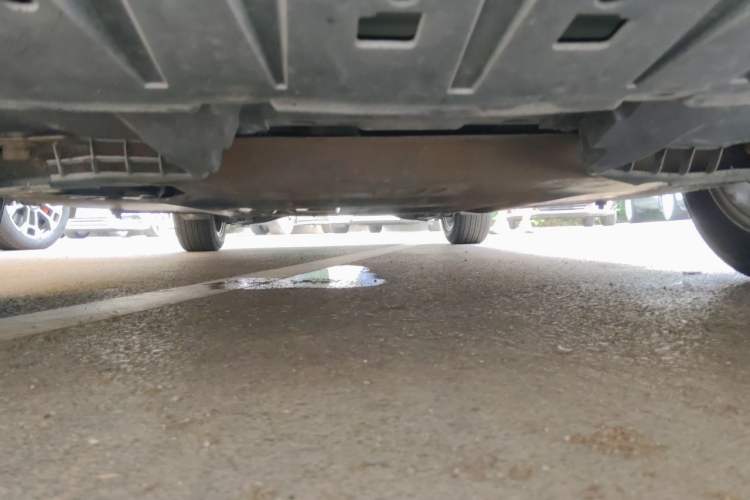 Used Honda Civic 2012 1.8L automatic luxury edition Chassis Front