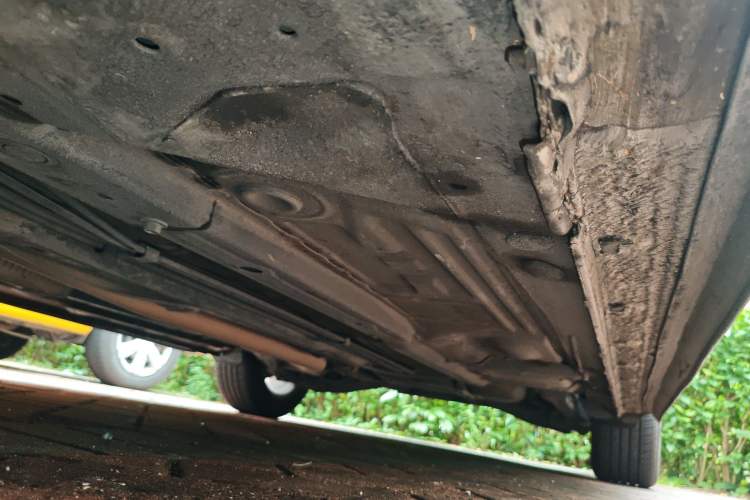 Used Honda Civic 2012 1.8L automatic comfort version Chassis Front Right