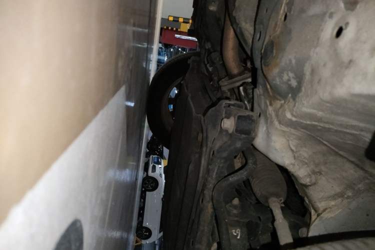 Used Honda Civic 2012 1.8L automatic luxury edition Chassis Front Right