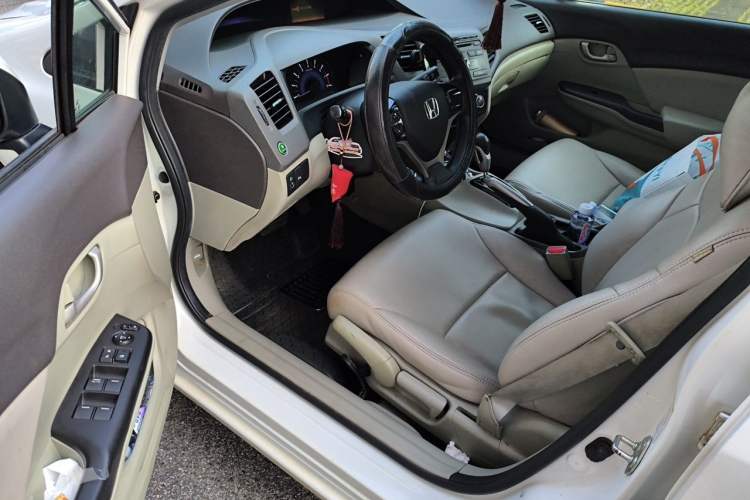 Used Honda Civic 2012 1.8L automatic comfort version Driver Seat