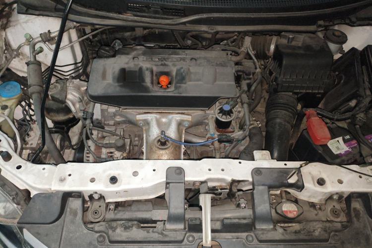 Used Honda Civic 2012 1.8L automatic luxury edition Engine Bay