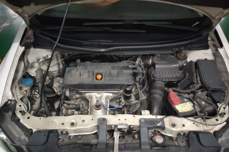 Used Honda Civic 2012 1.8L automatic luxury edition Engine Bay