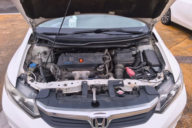 Used Honda Civic 2012 1.8L automatic comfort version Engine Bay