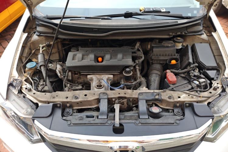 Used Honda Civic 2012 1.8L automatic comfort version Engine Bay
