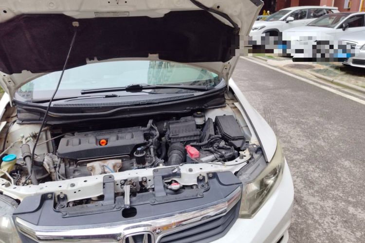 Used Honda Civic 2012 1.8L automatic comfort version Engine Bay Left