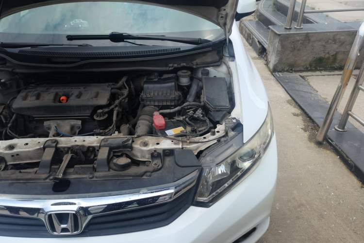 Used Honda Civic 2012 1.8L manual Comfort version Engine Bay Left