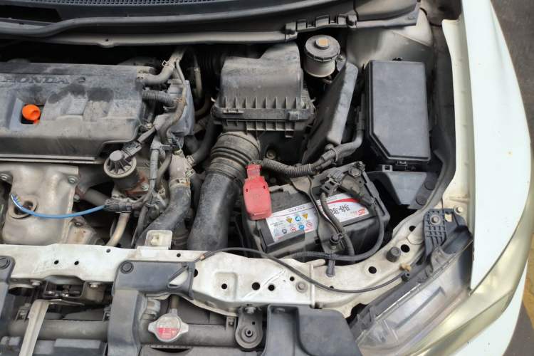 Used Honda Civic 2012 1.8L automatic comfort version Engine Bay Left
