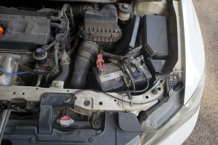 Used Honda Civic 2012 1.8L automatic comfort version Engine Bay Left