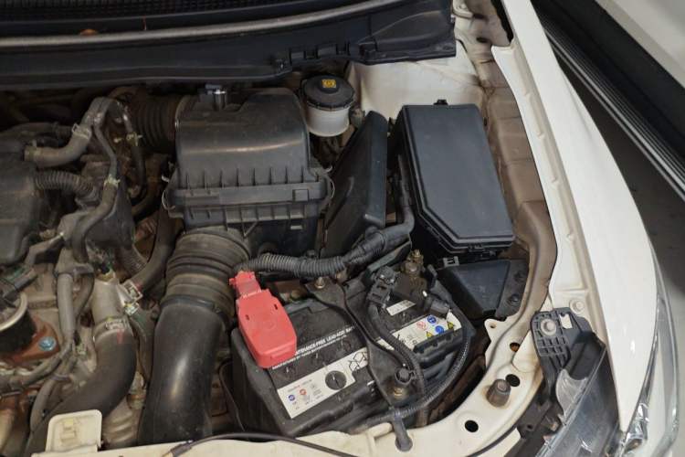Used Honda Civic 2012 1.8L automatic comfort version Engine Bay Left