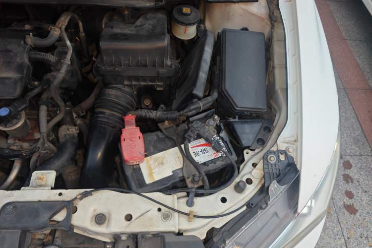 Used Honda Civic 2012 1.8L automatic comfort version Engine Bay Left