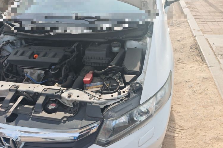 Used Honda Civic 2012 1.8L automatic luxury edition Engine Bay Left