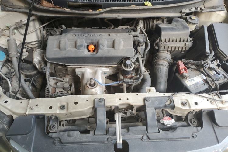 Used Honda Civic 2012 1.8L automatic comfort version Engine Bay