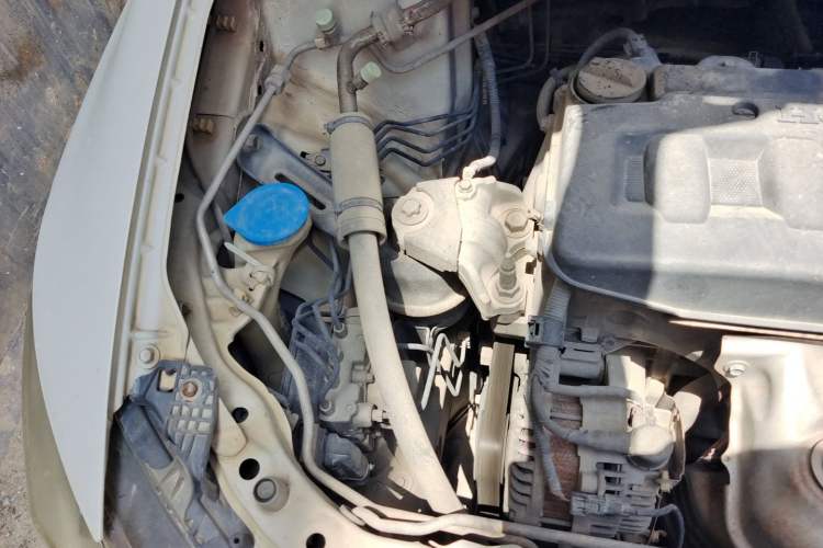 Used Honda Civic 2012 1.8L automatic comfort version Engine Bay Right