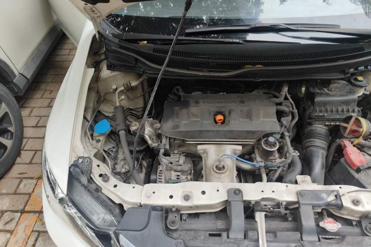 Used Honda Civic 2012 1.8L automatic comfort version Engine Bay Right