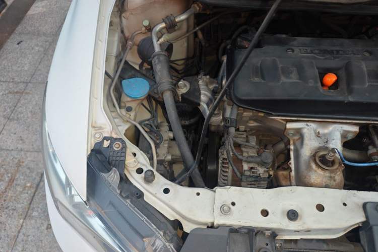 Used Honda Civic 2012 1.8L automatic comfort version Engine Bay Right