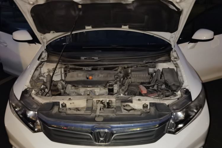 Used Honda Civic 2012 1.8L automatic comfort version Engine Bay
