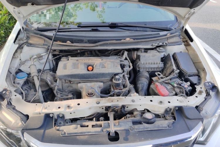 Used Honda Civic 2012 1.8L automatic comfort version Engine Bay