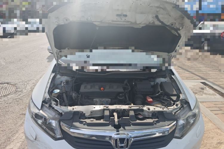 Used Honda Civic 2012 1.8L automatic luxury edition Engine Bay