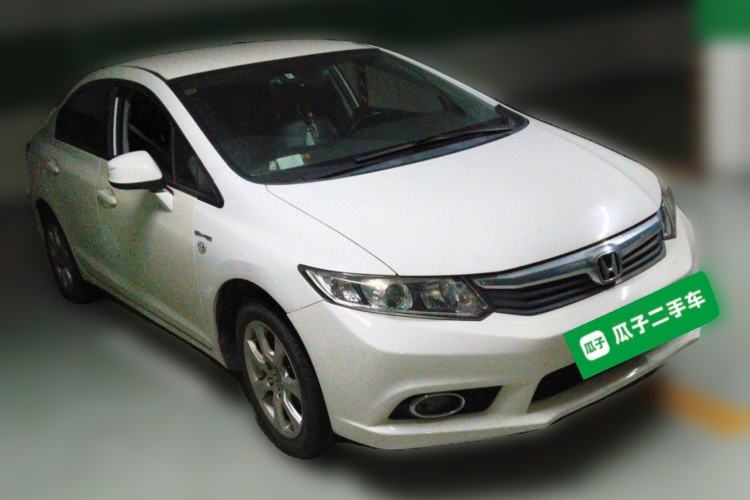 Used Honda Civic 2012 1.8L manual Comfort version Front Right 45 Deg