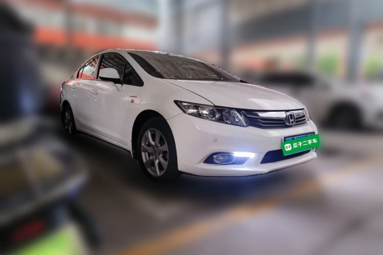 Used Honda Civic 2012 1.8L automatic comfort version Front Right 45 Deg