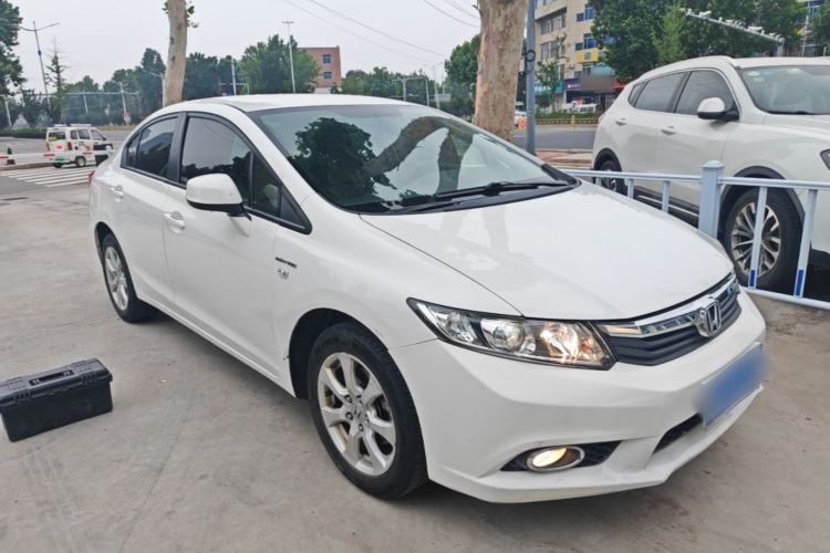 Used Honda Civic 2012 1.8L automatic comfort version Front Right 45 Deg