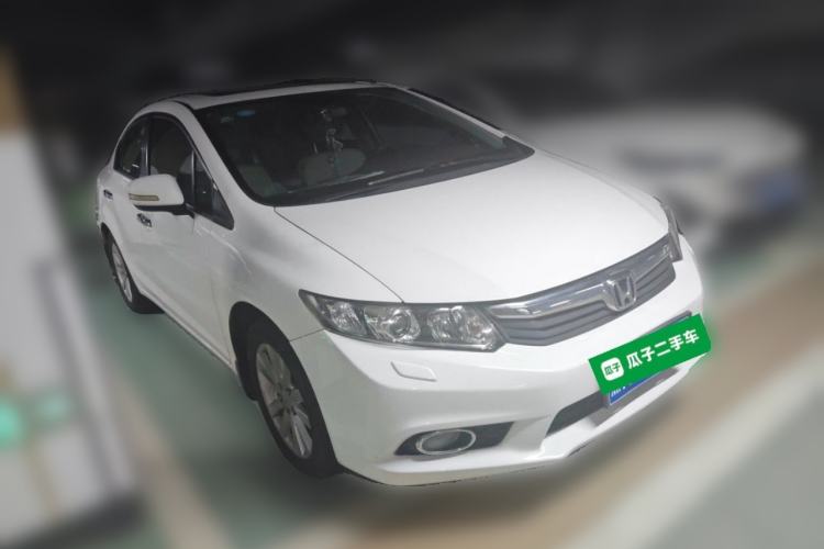 Used Honda Civic 2012 1.8L automatic luxury edition Front Right 45 Deg