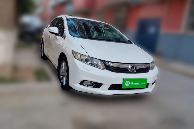 Used Honda Civic 2012 1.8L automatic luxury edition Front Right 45 Deg