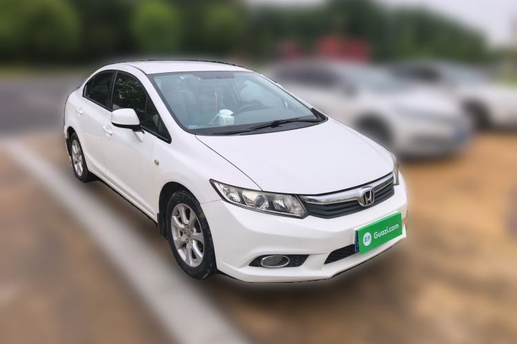 Used Honda Civic 2012 1.8L automatic comfort version Front Right 45 Deg