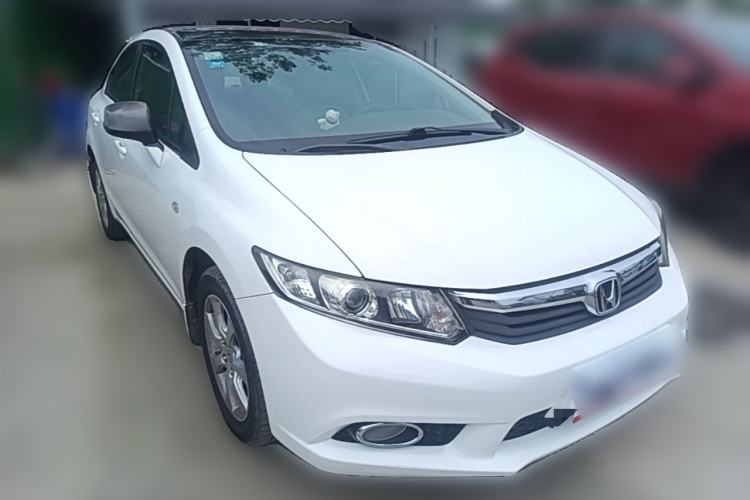 Used Honda Civic 2012 1.8L automatic comfort version Front Right 45 Deg