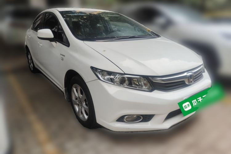 Used Honda Civic 2012 1.8L automatic comfort version Front Right 45 Deg
