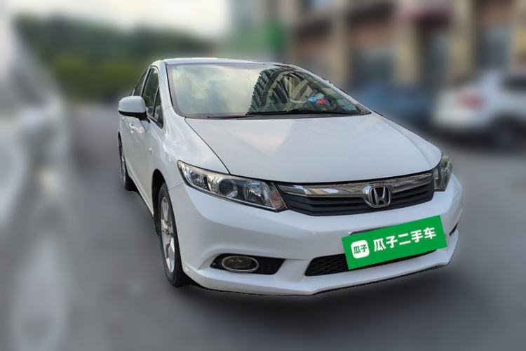 Used Honda Civic 2012 1.8L automatic comfort version Front Right 45 Deg