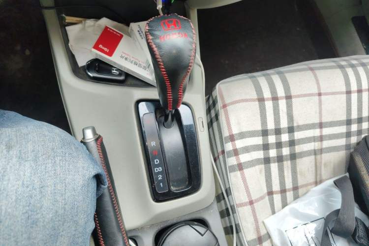 Used Honda Civic 2012 1.8L automatic comfort version Gear Lever